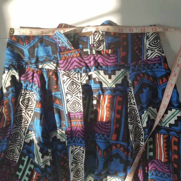 Multicolor Printed Skirt with Front Bow - Picture 5 of 8